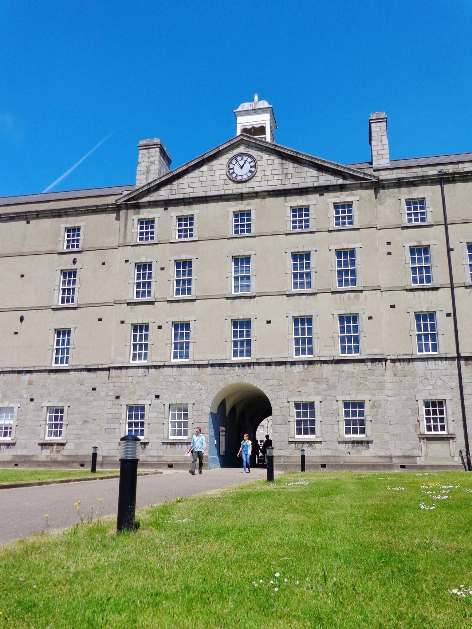 5 Day Ireland Itinerary for First-Time Visitors Without a Car 11 national museum dublin entrance