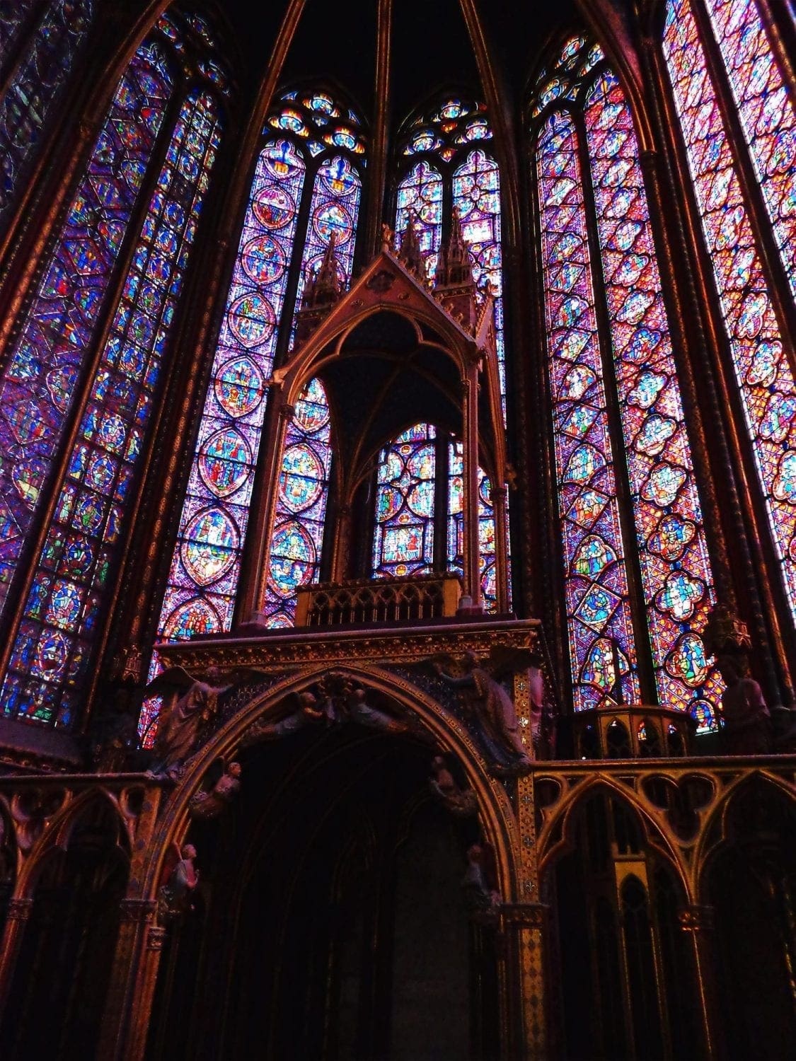 25 of the Best Things to Do in Paris That (Mostly) Won't Break the Bank 13 Sainte Chapelle Stained Glass Interior