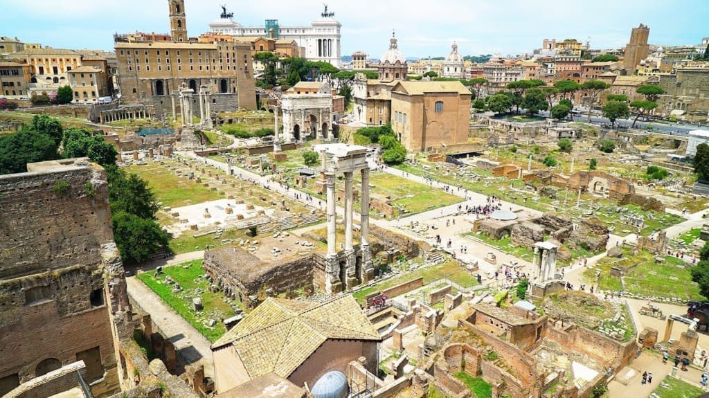 3-Day Rome, Italy Itinerary: A Day-to-Day Plan for First-Timer Visitors 8 View over the Roman Forum and Palatine Hill