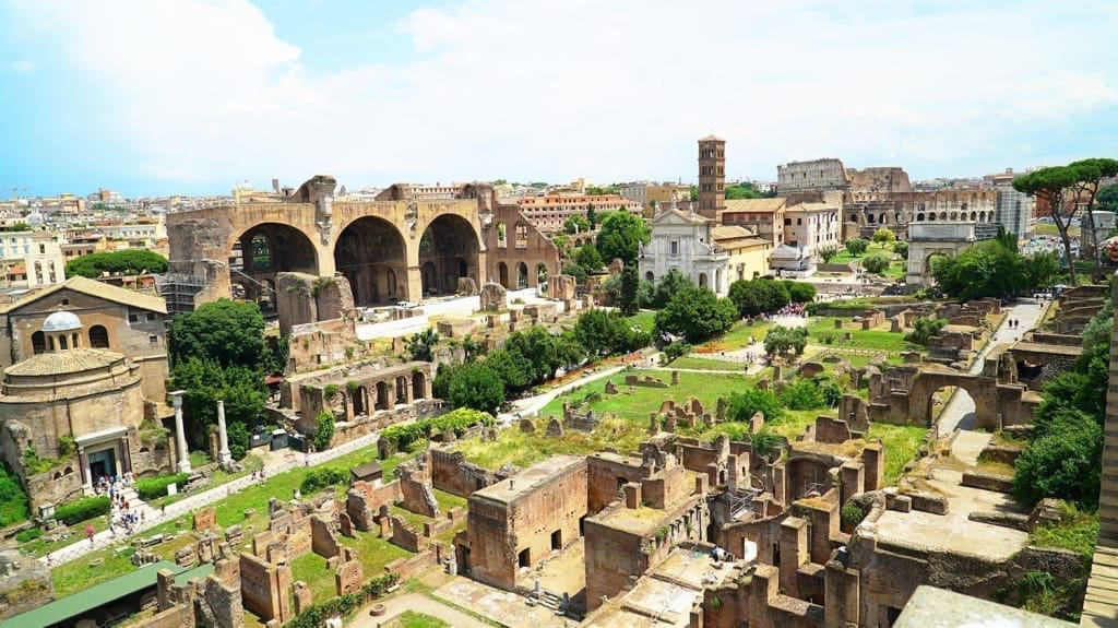 3-Day Rome, Italy Itinerary: A Day-to-Day Plan for First-Timer Visitors 9 Visiting the Roman Forum and Palatine Hill