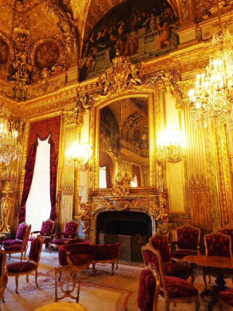 25 of the Best Things to Do in Paris That (Mostly) Won't Break the Bank 9 Napoleonic Apartments at the Louvre