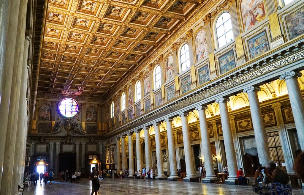 3-Day Rome, Italy Itinerary: A Day-to-Day Plan for First-Timer Visitors 15 interior basilica di santa maria maggiore rome