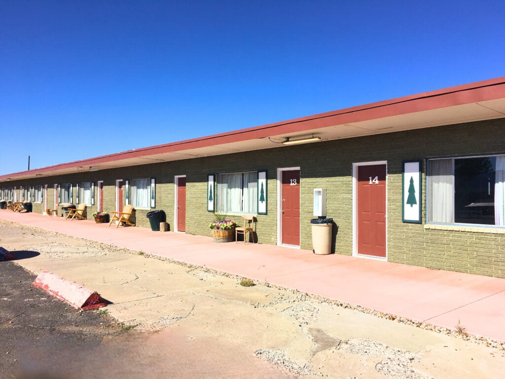 How to Plan an American Southwest National Parks Road Trip (for Non-Hikers) 26 motel at hurrican utah