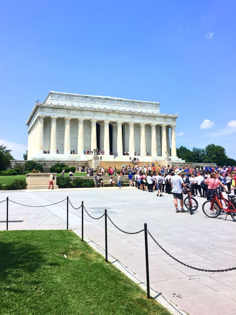 Top 25 Things to Do in Washington, DC: The Best Mostly Free Attractions 10 people lincoln memorial exterior washington dc