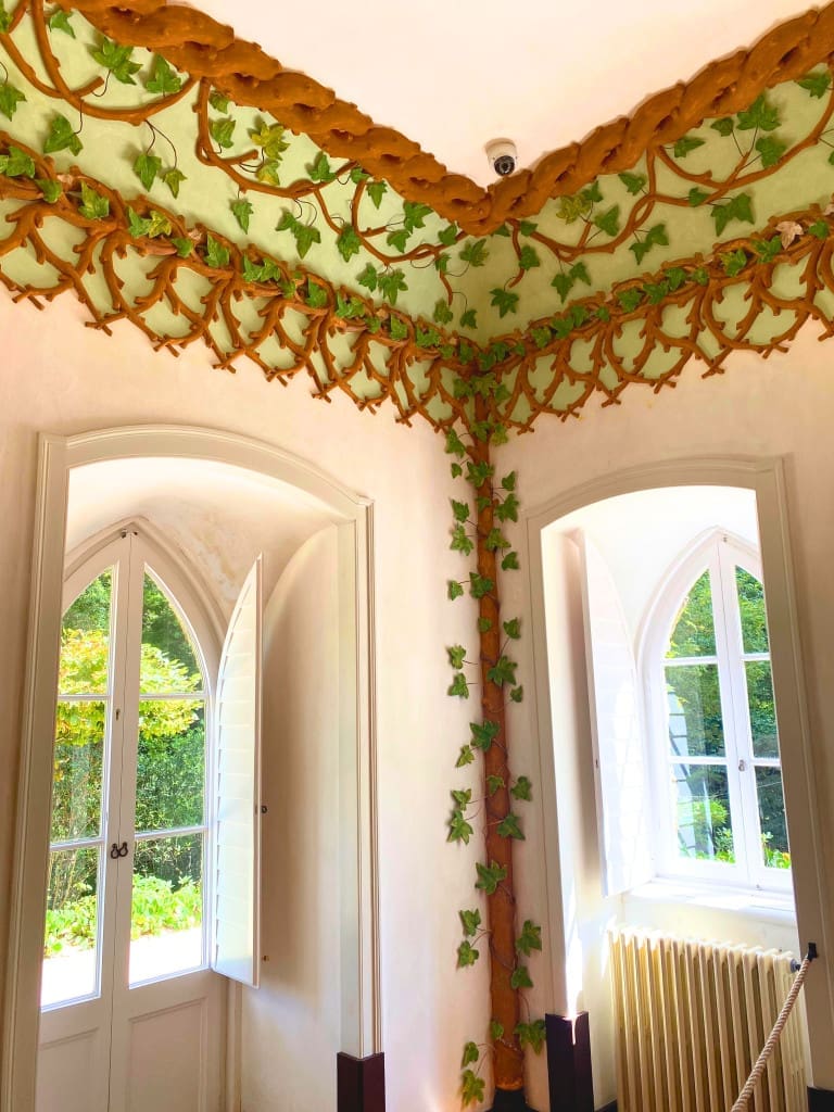 The Top Things to Do in Sintra: 5 Stunning Palaces You Need to See 16 branches leaves room chalet countess edla