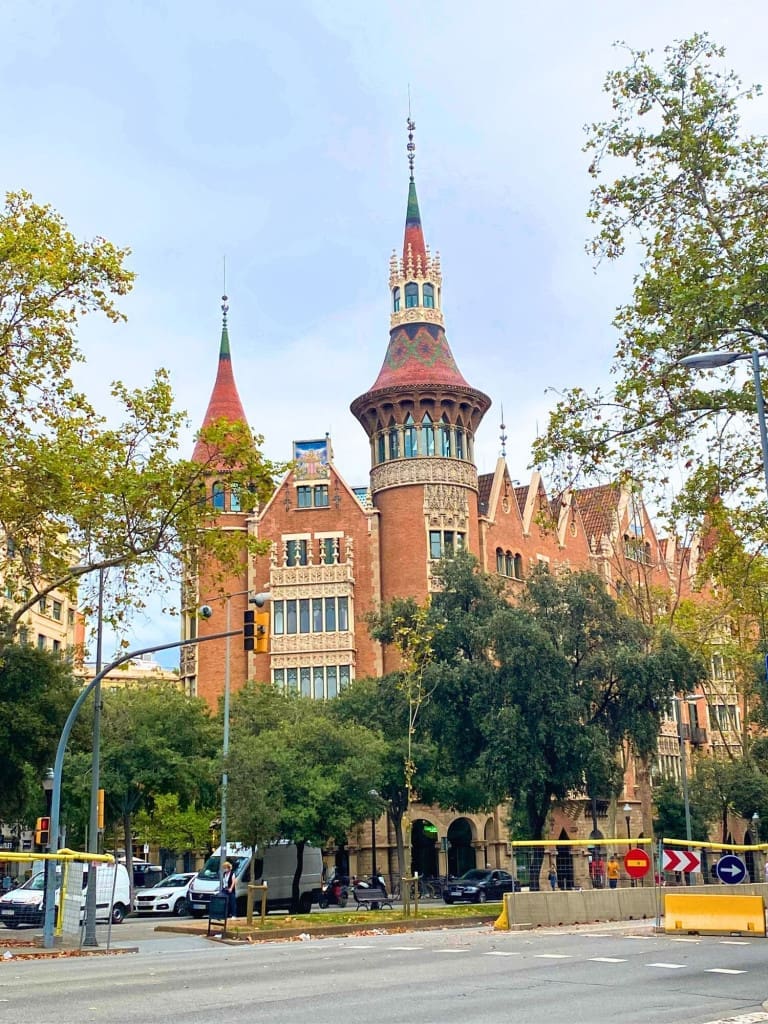 12 Days in Portugal and Spain: How to Plan a Itinerary for the Iberian Peninsula 41 Unique architecture of Casa de les Punxes in Barcelona, Spain.