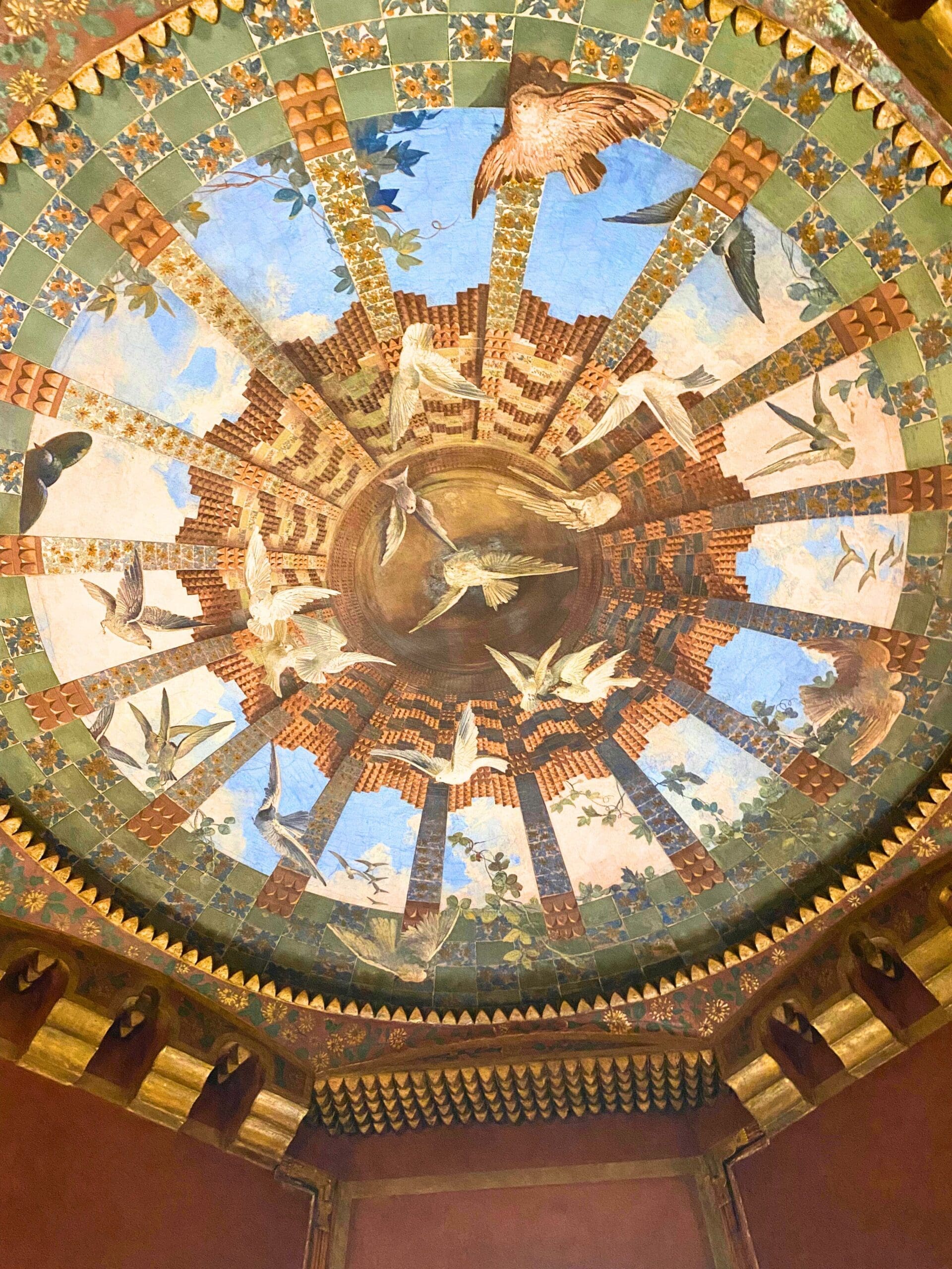 How to Spend 3 Days in Barcelona: A First-Timer's Travel Itinerary 19 casa vicens sitting room bird ceiling barcelona