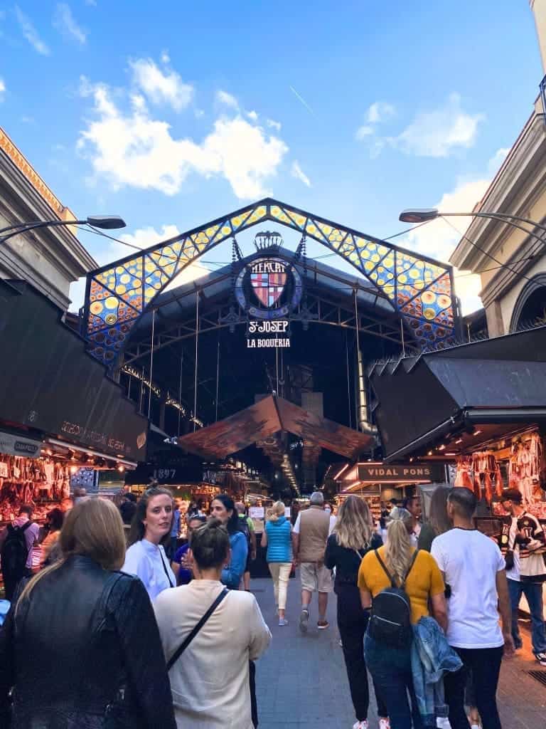 How to Spend 3 Days in Barcelona: A First-Timer's Travel Itinerary 7 entrance la boqueria market barcelona