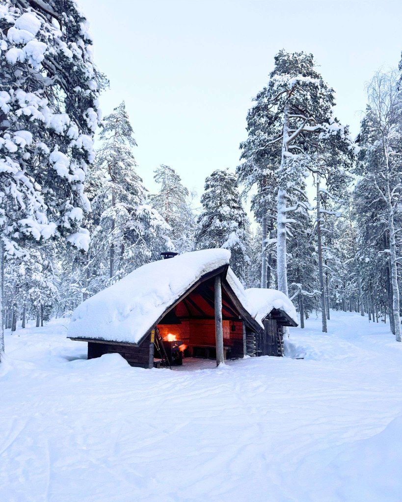 Rovaniemi in Winter: How to Build a First-Timer's Itinerary for Finnish Lapland 89 wooden hut tunturiaapa nature trail snow pyha
