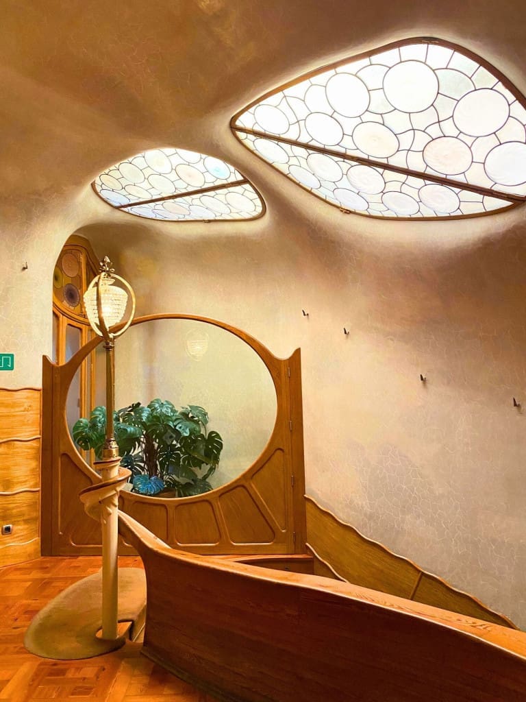 How to Spend 3 Days in Barcelona: A First-Timer's Travel Itinerary 28 wooden staircase lightwell casa batllo barcelona