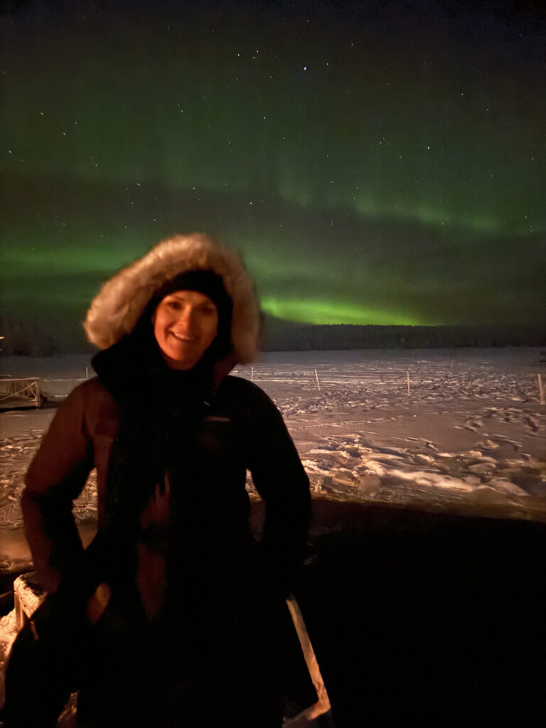 Guide to Spotting the Aurora Borealis in Rovaniemi, Finland 15 northern lights woman rovanemi