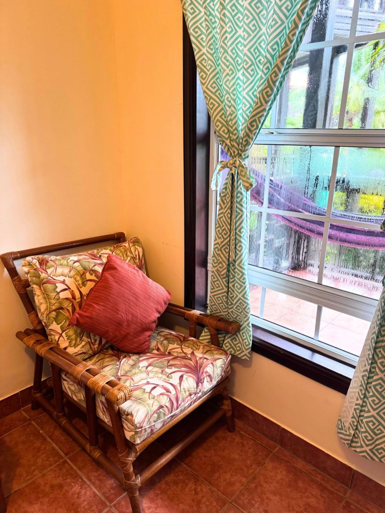 X'tan Ha Resort: Review of My Stay at Ambergris Caye, Belize's Hidden Gem 4 chair xtan ha resort ambergris caye belize